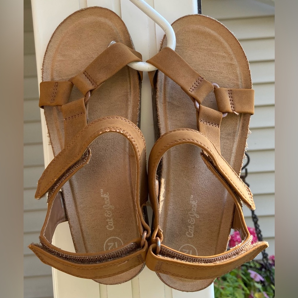 2pr. Gently Worn/Clean Sz-C/ 11-12 Cat& Jack Tan Sandals/Purple Scott Flip Flops - Picture 9 of 16